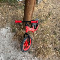 bici senza pedali e triciclo