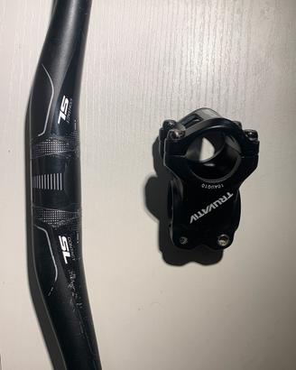 Attacco manubrio e manubrio Mtb