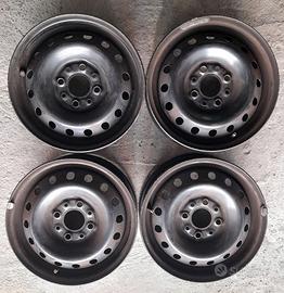 4 cerchi ferro auto raggio 13 ben tenuti
