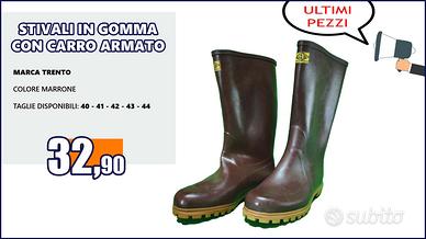 STIVALI IN GOMMA CON CARRO ARMATO
