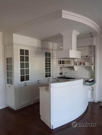 Cucina pari al nuovo