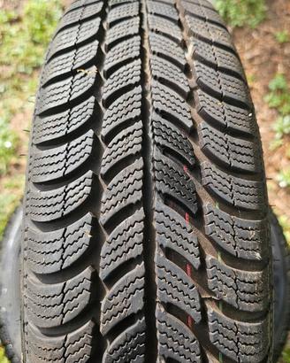 4 ruote R14 con cerchi in acciaio