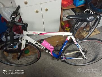 Bici Marca Wilier peso kg 5