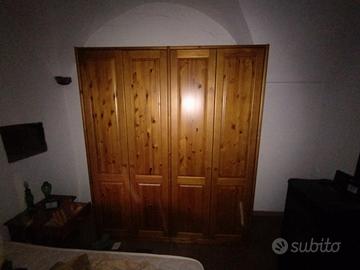 armadio in legno