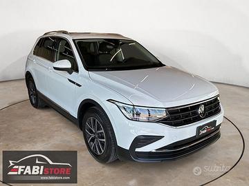 Volkswagen Tiguan 1.5 TSI 131 Cv Life - Luci,...