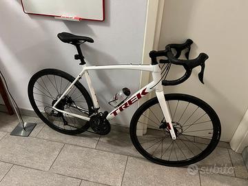 Bici da corsa Trek Domane AL 3