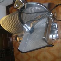 Affettatrice MARWELL lama diam. 350 mm. volt 220