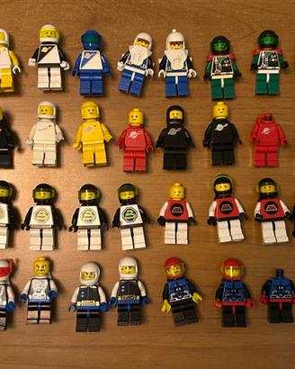 Lego minifigure space
