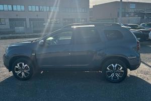 Dacia duster grigio 2023