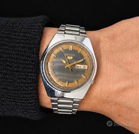 Seiko 5 automatic vintage Febbraio 1982 rare dial