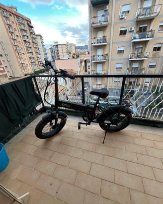 bicicletta EMG BOMBER come nuova