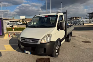 Iveco daily 35c12 cassone fisso corto