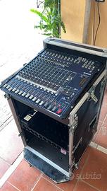 Mixer Yamaha MG166CX con Flight Case in legno