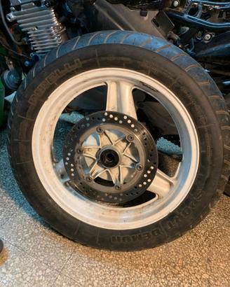 Cerchi completi VFR 750F