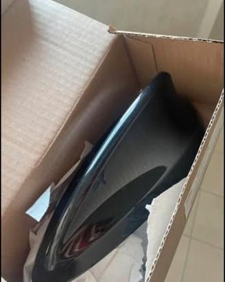 Pinna per auto colore nero