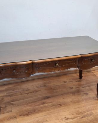 Scrivania classica in legno stile Luigi XV con pia