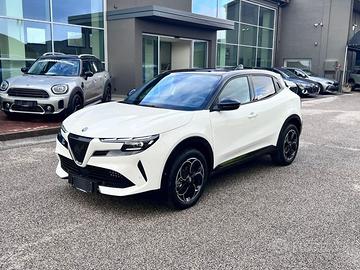 Alfa Romeo Junior 1.2 145 CV Hybrid eDCT6 Q4