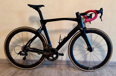 Pinarello F12 Dogma Xlight