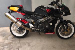 Aprilia tuono old 04