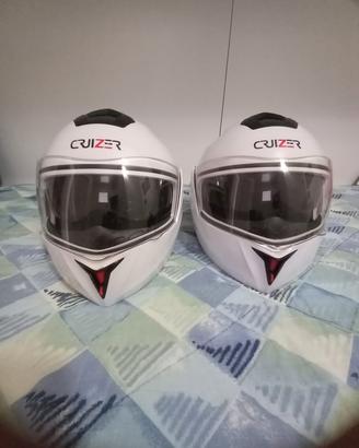 2 caschi per moto cruizer 
