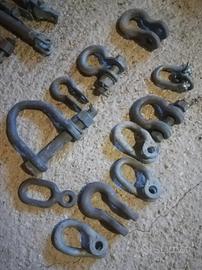 moschettoni grilli a gru ganci anelli omega