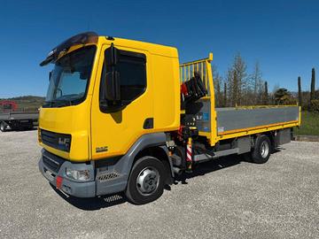 DAF 75 Q.LI CON CASSONE FISSO E GRU FASSI F65.24 C