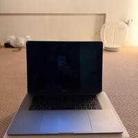 MacBook Pro 15 - 2019