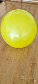 Fitball gialla