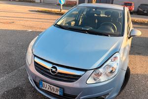 Opel corsa 2007