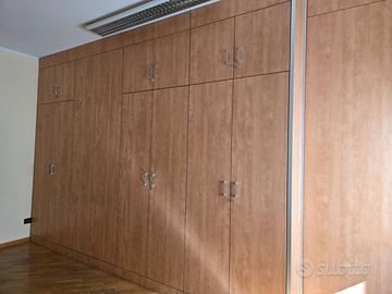 Armadio a muro/parete per ufficio, grande Promo