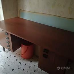 SCRIVANIA E ARMADIO -  MODERNARIATO 1968