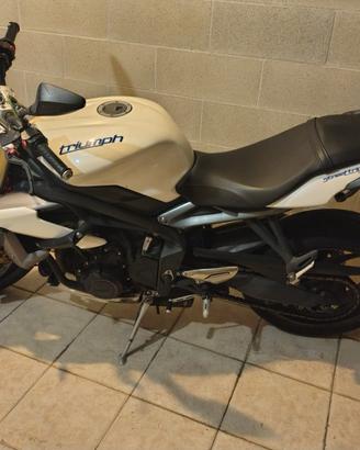 triumph street triple 675 2013
