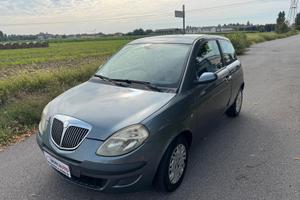 Lancia Ypsilon adatta a neopatentati