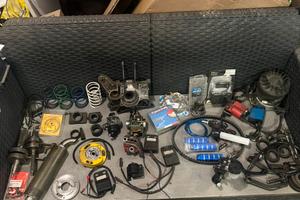 Pezzi piaggio e universale