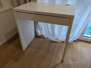 MICKE Scrivania IKEA