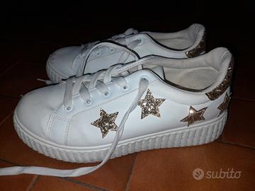 SNEAKER BIANCHE CON STELLE GLITTER DORATE - N.40