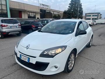 Renault Megane Mégane 1.5 dCi 90CV Attractive