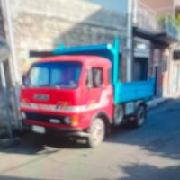 Camion ribaltabile