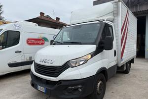 Iveco Daily 35S18/175CV/3.0/SPONDA/2022