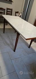 tavolo allungabile con sedie