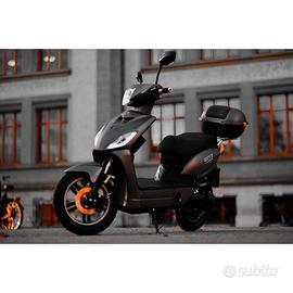 Scooter Elettrico Brushless 1Kw 48V