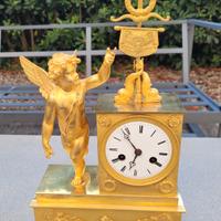 orologiio a pendolo in bronzo 