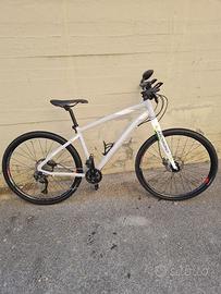 Gravel Mtb city bike ST540, freni idraulici