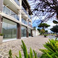 NEGOZIO A SANTA MARIA A VICO