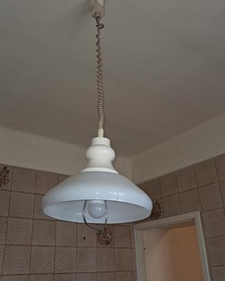 tre lampadari da cucina e tinello
