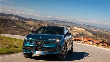 ALFA ROMEO JUNIOR 1.2 145CV Hybrid eDCT6 ibrida Ju