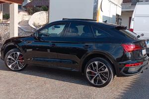 Audi Q5 40 TDI 204 CV S line – Full Optional