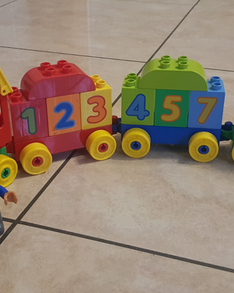 Lego treno, trattore, fattoria completa , aereo