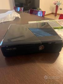 X box 360 con 6 giochi e controller