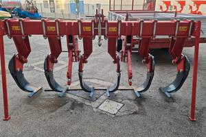 Dissodatore 6 ancore nuovo Kverneland CLI 630